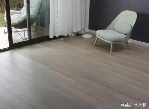 你發(fā)現(xiàn)沒(méi) 曾火爆一時(shí)的木地板不再受關(guān)注,這5個(gè)缺點(diǎn)太真實(shí)了