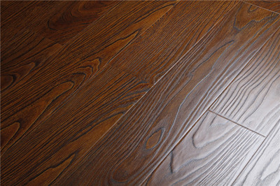 森邁木韻流金系列復合地板 李晨代言，十大品牌的品質之選